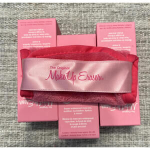 Lot Of 3 - The  Original Make Up Eraser Daily Sustainable NEW SEALED BOX C2